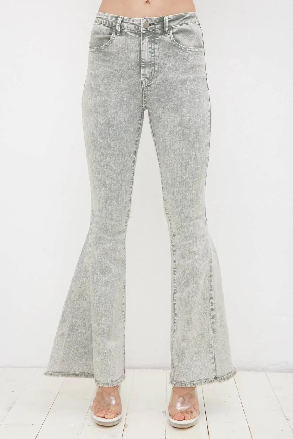 17347P - Garment Washed Vintage Distressed Bell Sleeve Denim: LIGHT OLIVE
