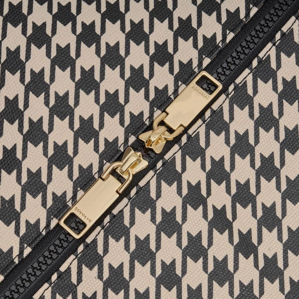Bon Voyage Weekender Bag -- Houndstooth