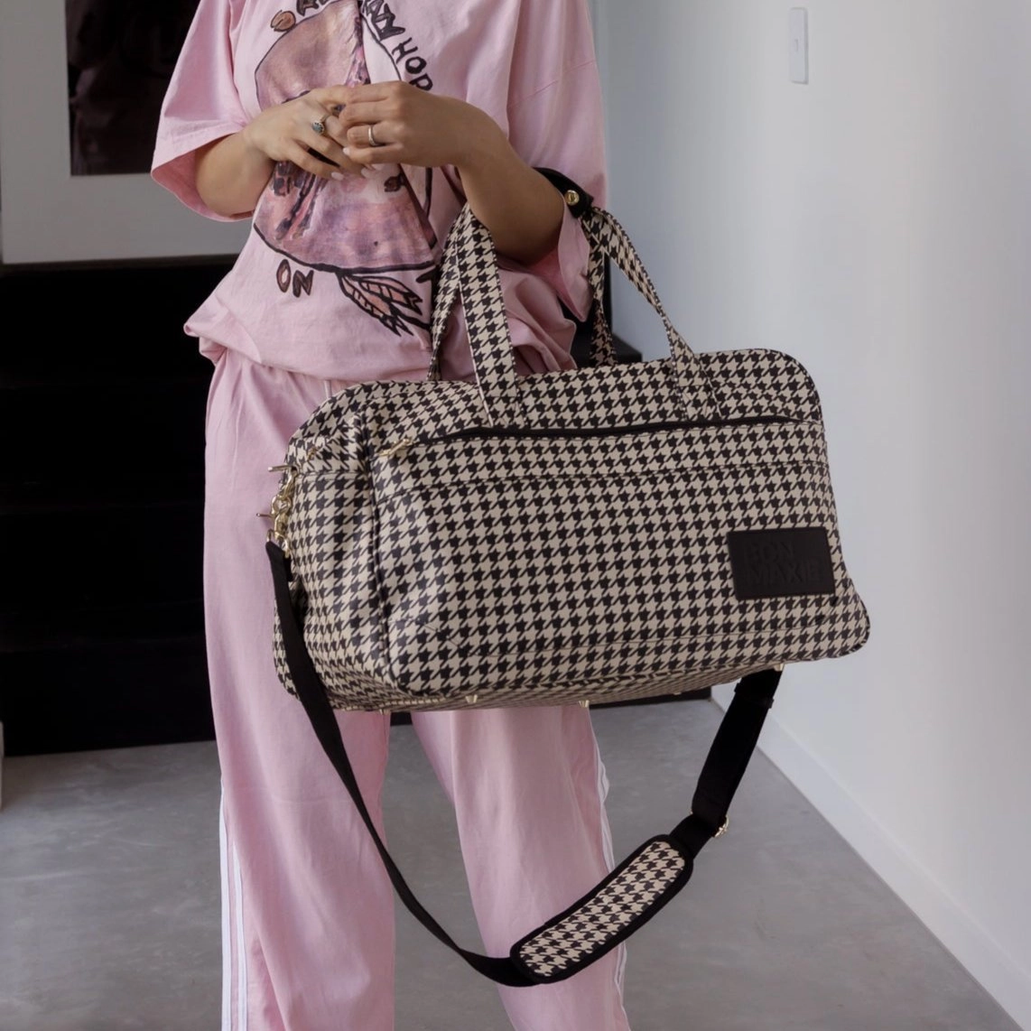 Bon Voyage Weekender Bag -- Houndstooth
