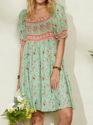 Ditsy Floral Print Shirred Detail Half Sleeve Vintage Women Midi Dress