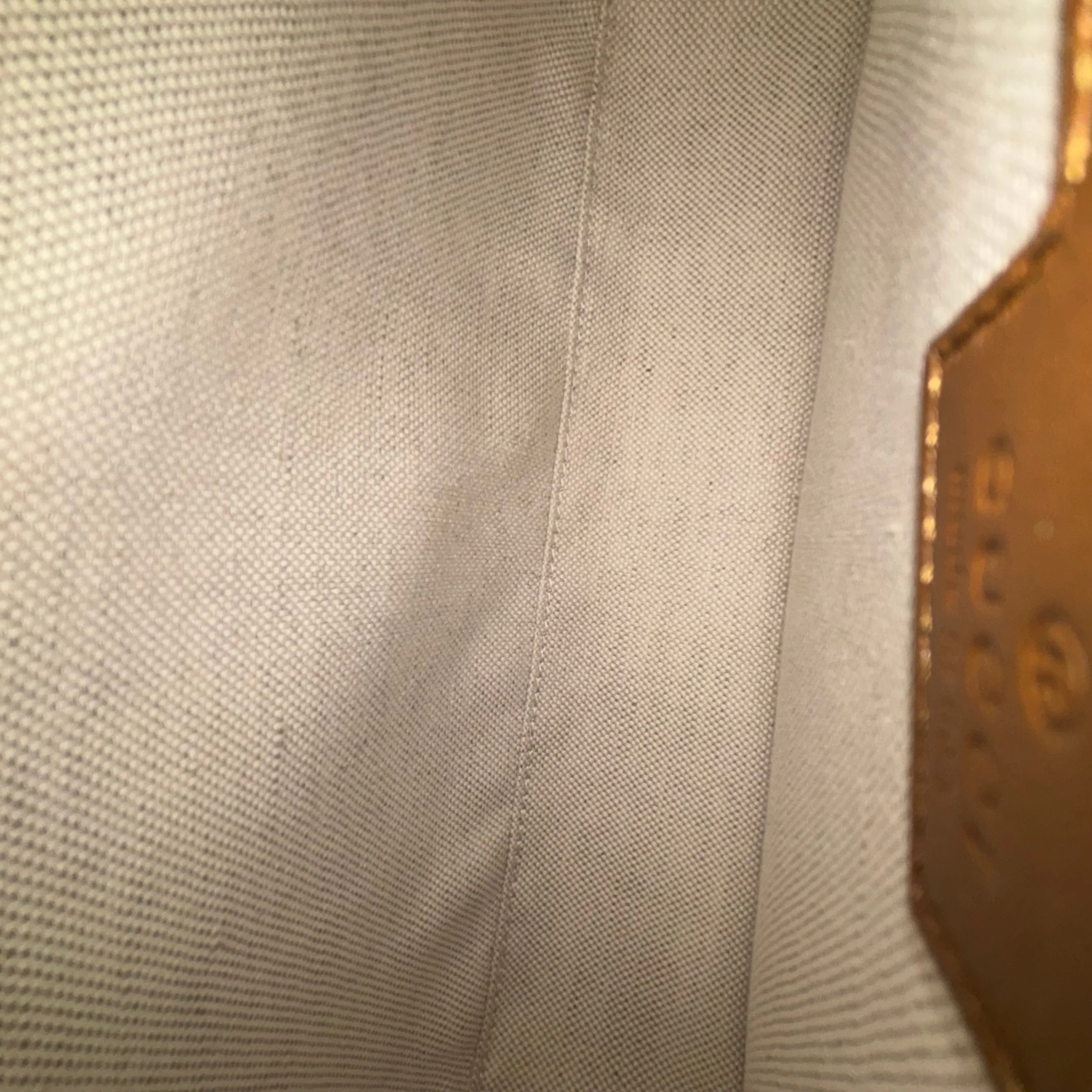 GUCCI Blondie Medium Suede Shoulder Bag
