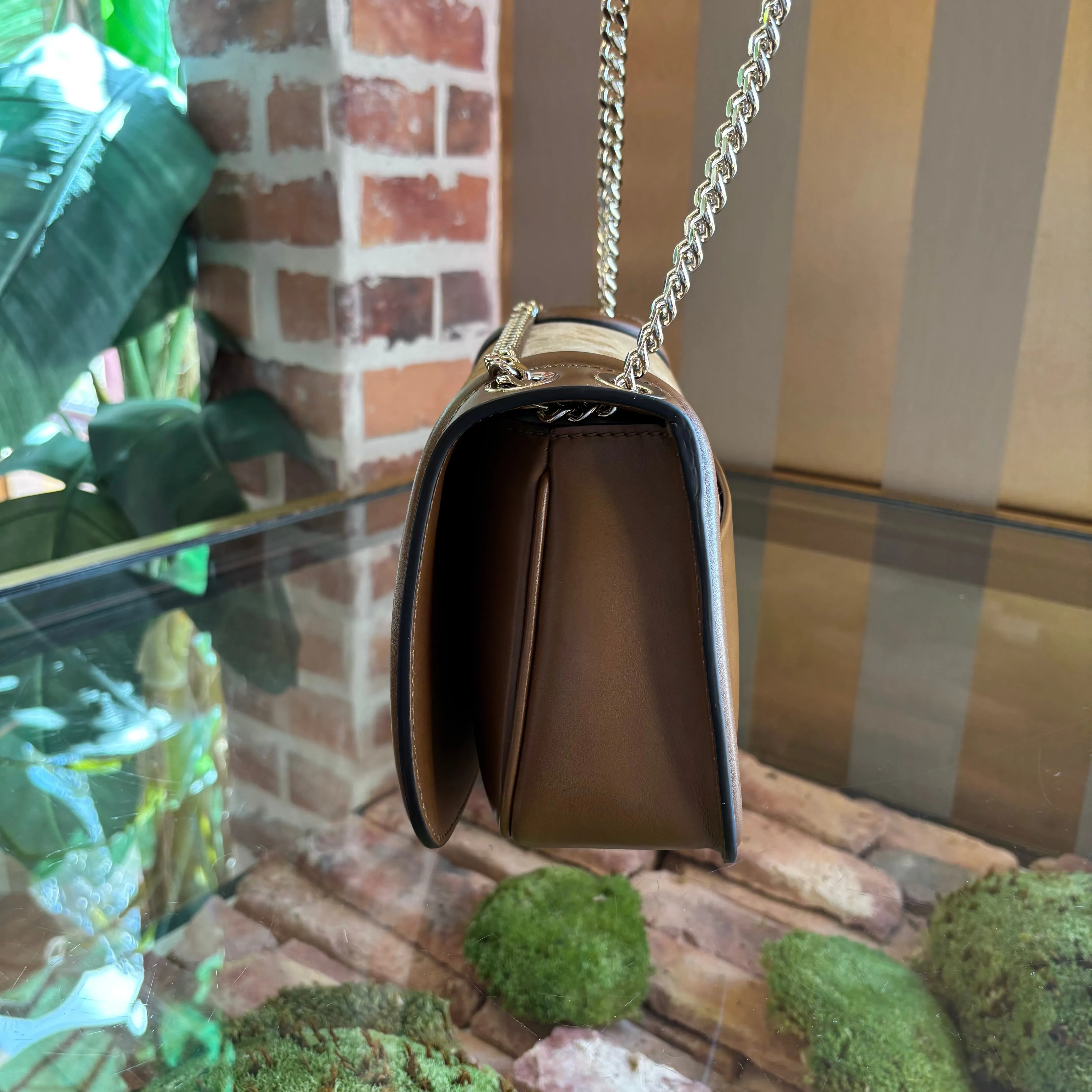 GUCCI Blondie Medium Suede Shoulder Bag