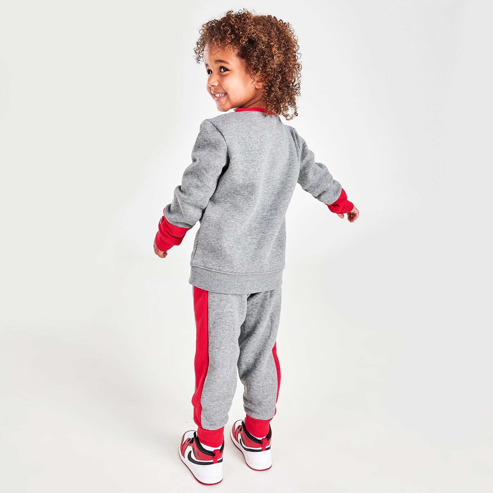 Jordan Child Boys' Crew and Pants Set / Carbon Heather