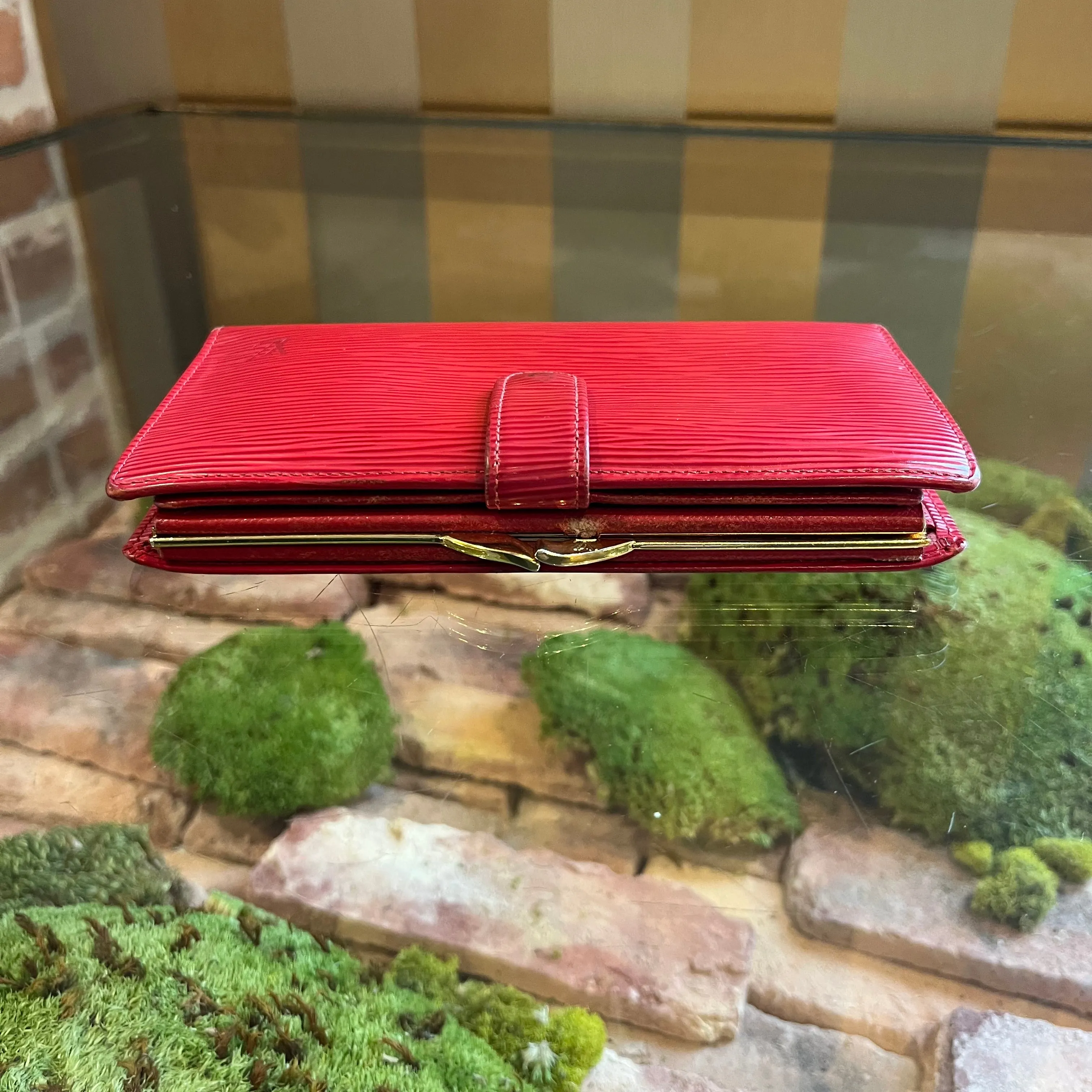 LOUIS VUITTON Vintage Castilian Red Epi Leather French Purse Wallet