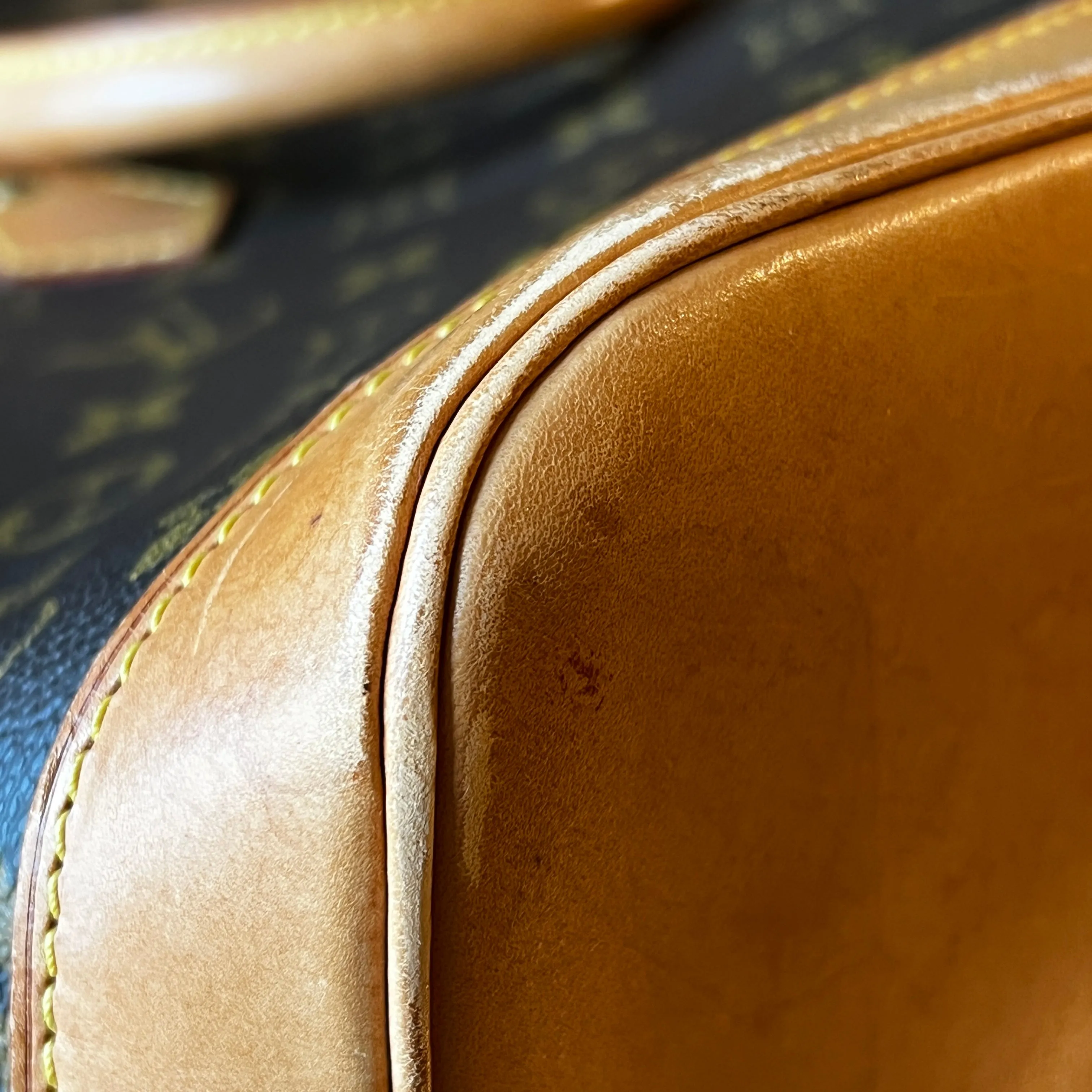 LOUIS VUITTON Vintage Monogram Alma PM Handbag