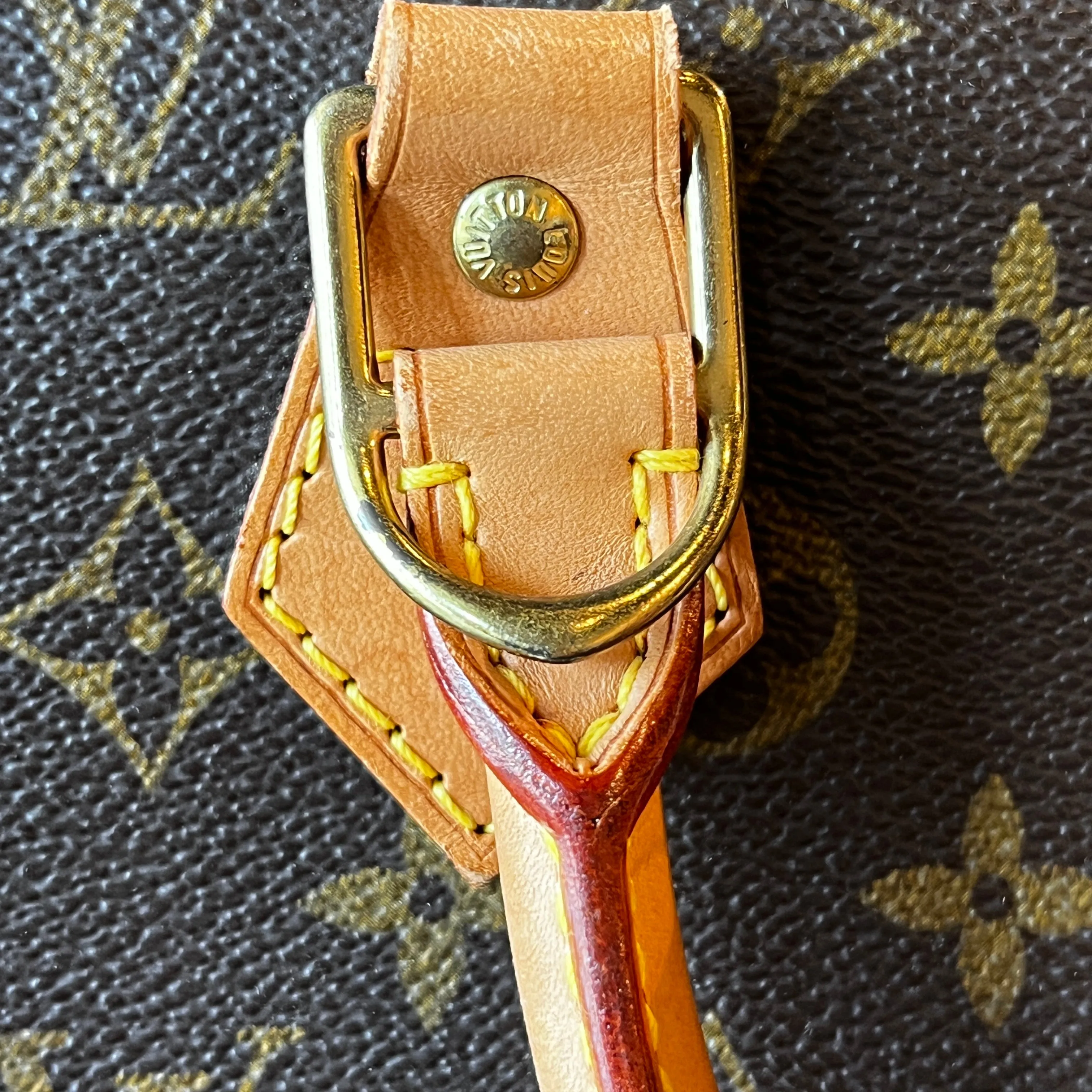 LOUIS VUITTON Vintage Monogram Alma PM Handbag