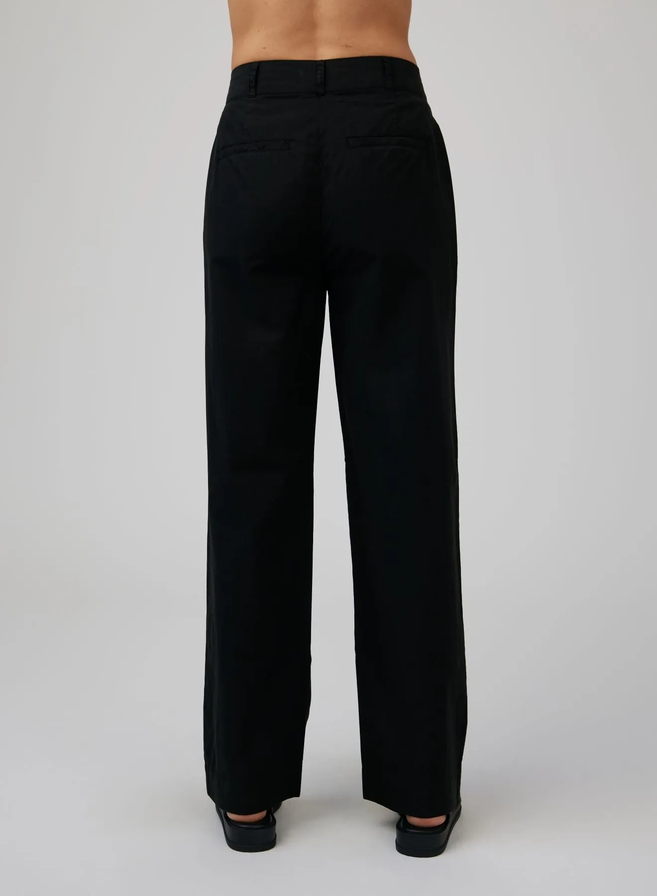 Single Pleat Trouser - Black